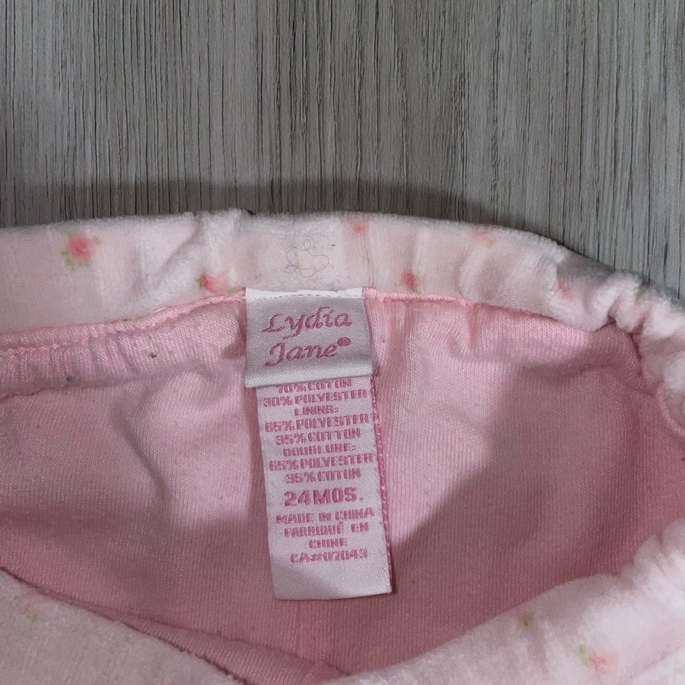 5/$15 Lydia Jane Pink Floral Pants - Picture 3 of 5